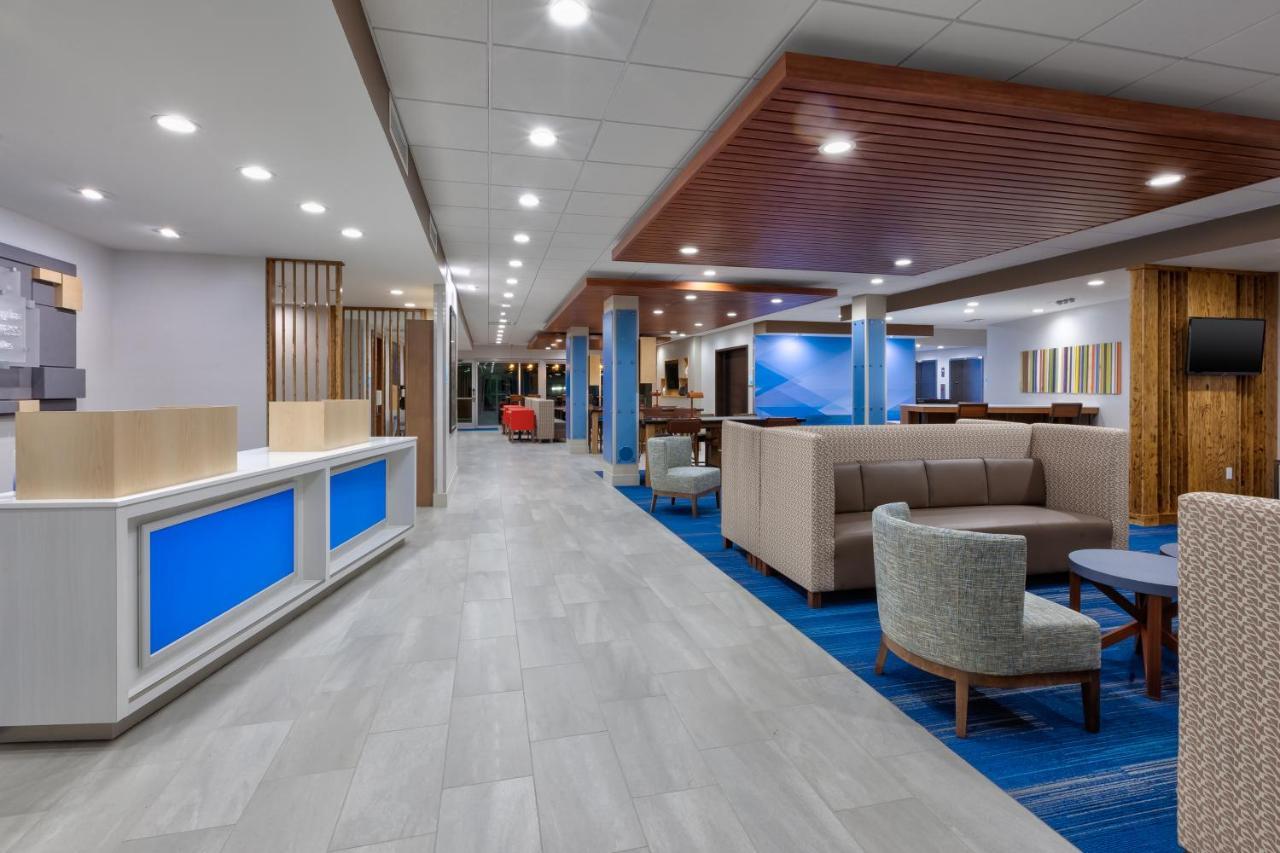 Holiday Inn Express & Suites Wooster By Ihg Экстерьер фото